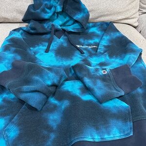 Women’s champion sweatshirt